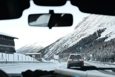 Švicarske avtoceste in e-vinjete za leto 2024.